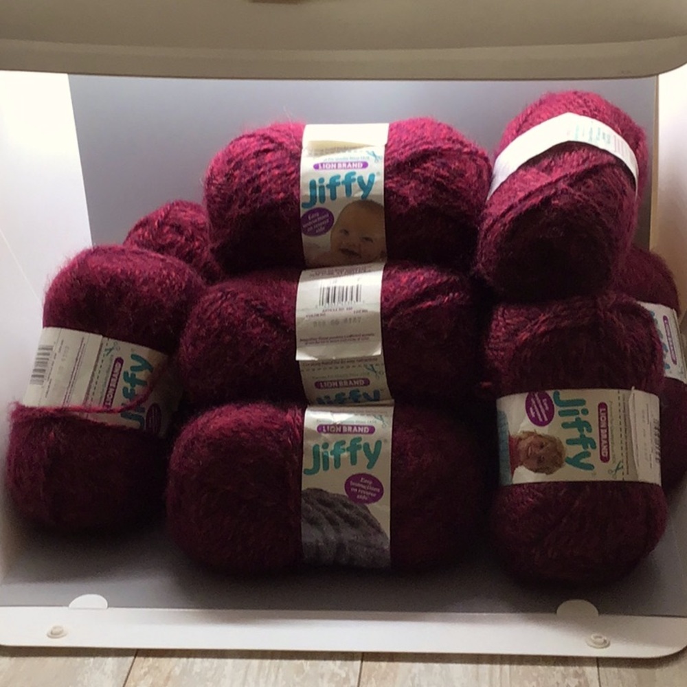 Lion Brand Jiffy Yarn